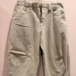 Zara light green barrel jeans  baggy fit 
T1